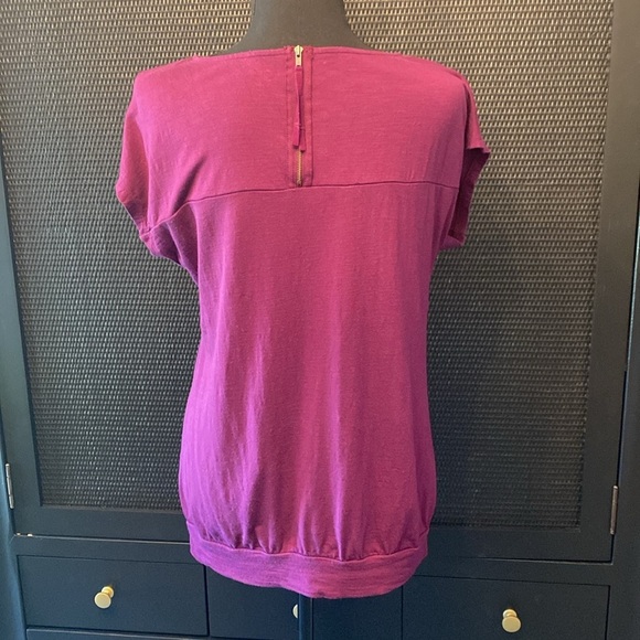 Loft Pink Top Scoop Neck Cap Sleeve Zip Closure Banded Magenta Pink Size Large - Picture 4 of 6